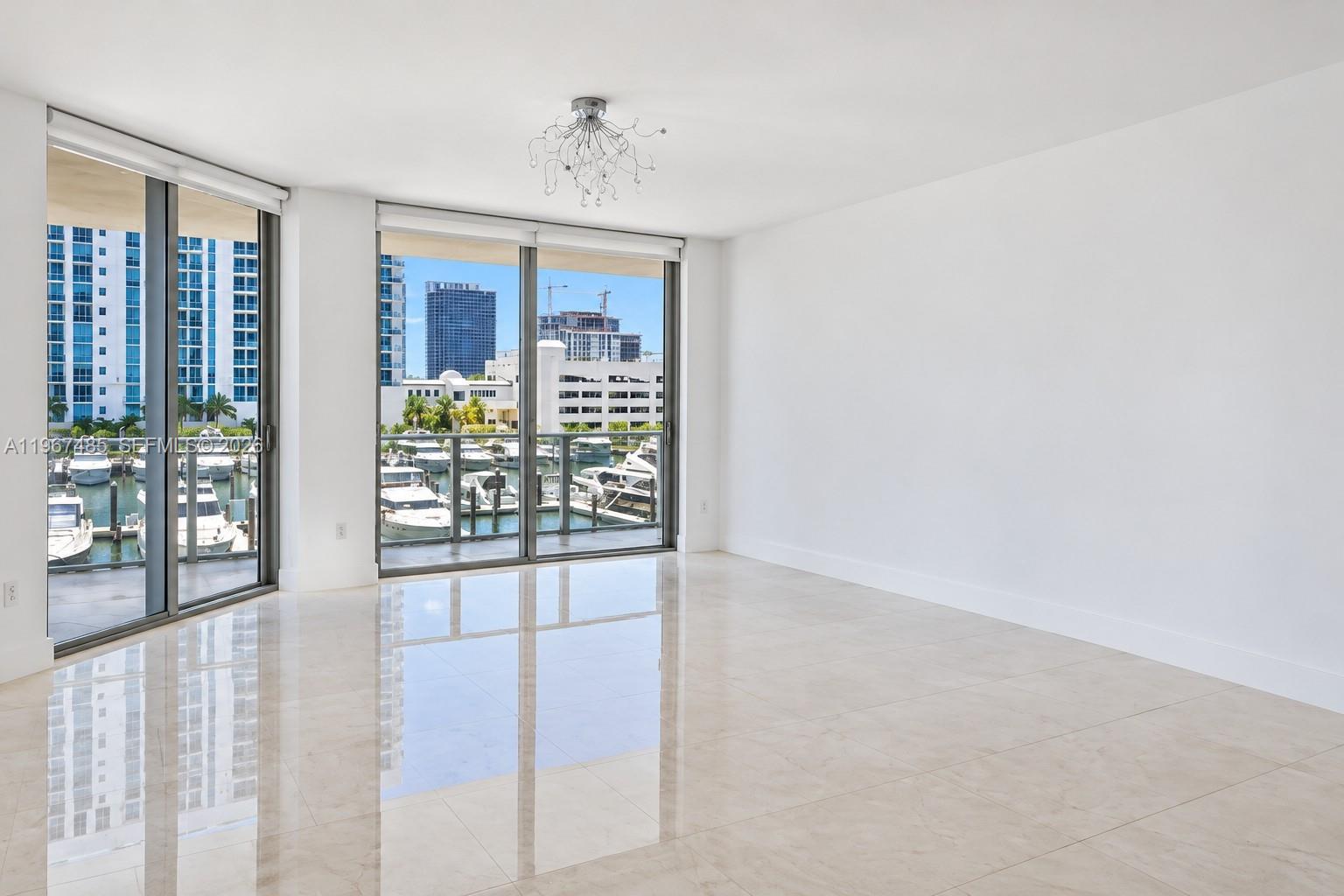17301 Biscayne Blvd # 305