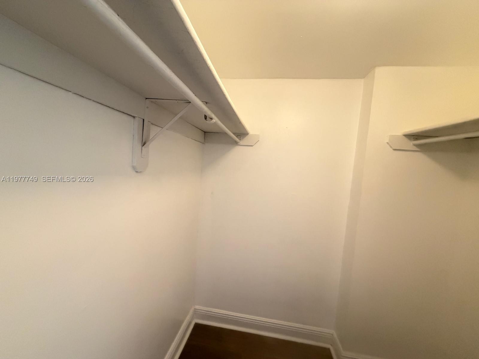 494 NW 165th St Rd # 504 Unit: C-504