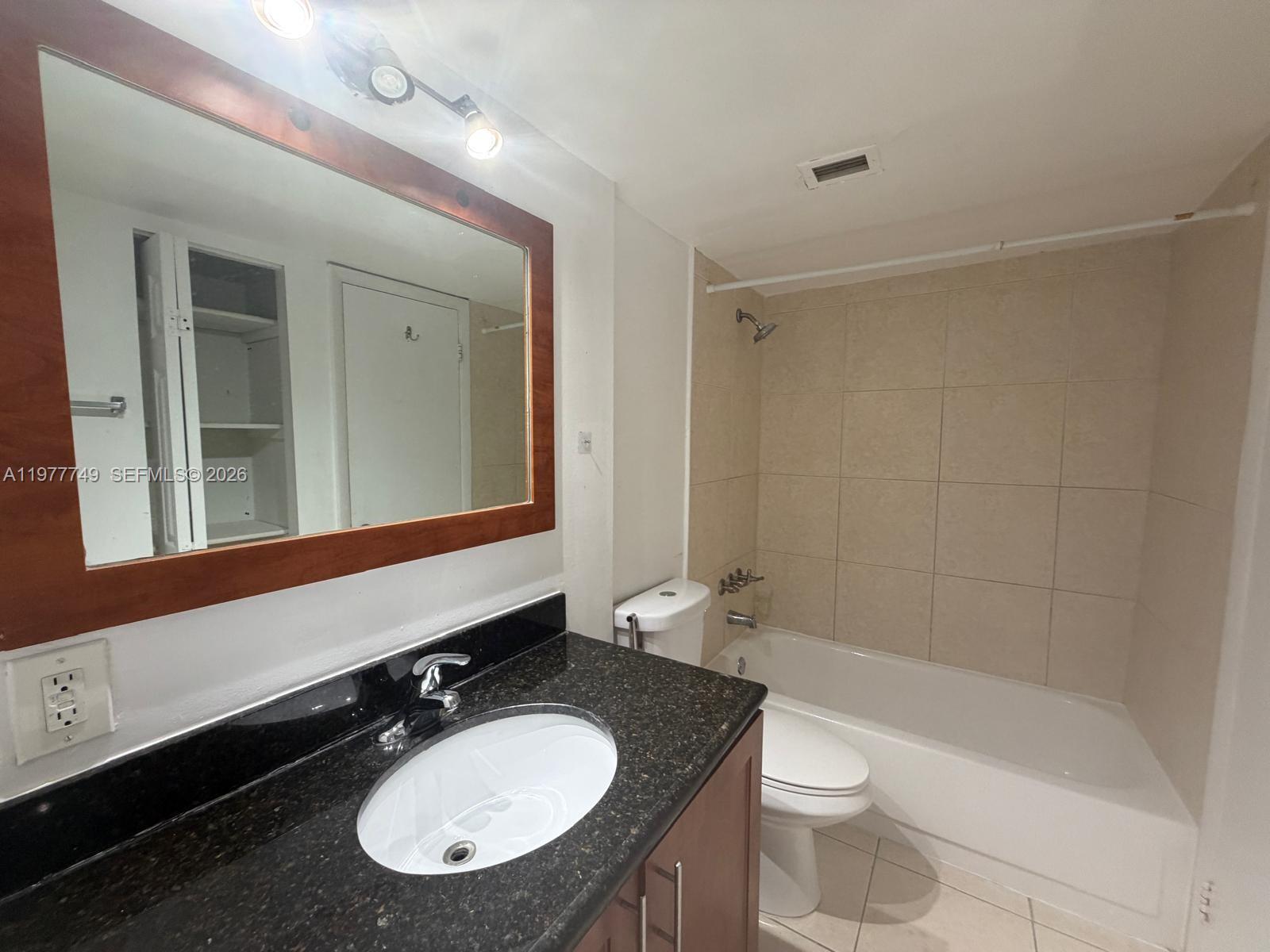 494 NW 165th St Rd # 504 Unit: C-504