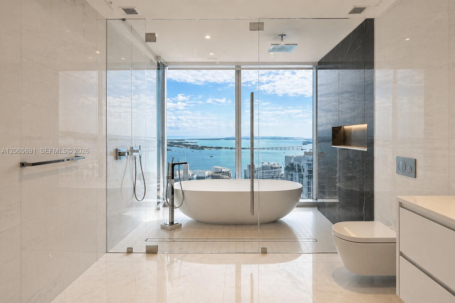 300 Biscayne Boulevard Way # 4201E