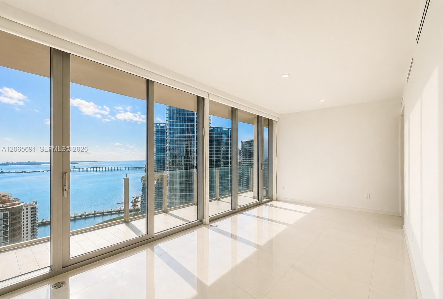 300 Biscayne Boulevard Way # 4201E