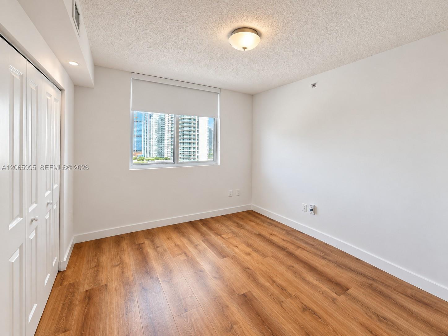 601 NE 23rd St Unit: PH02