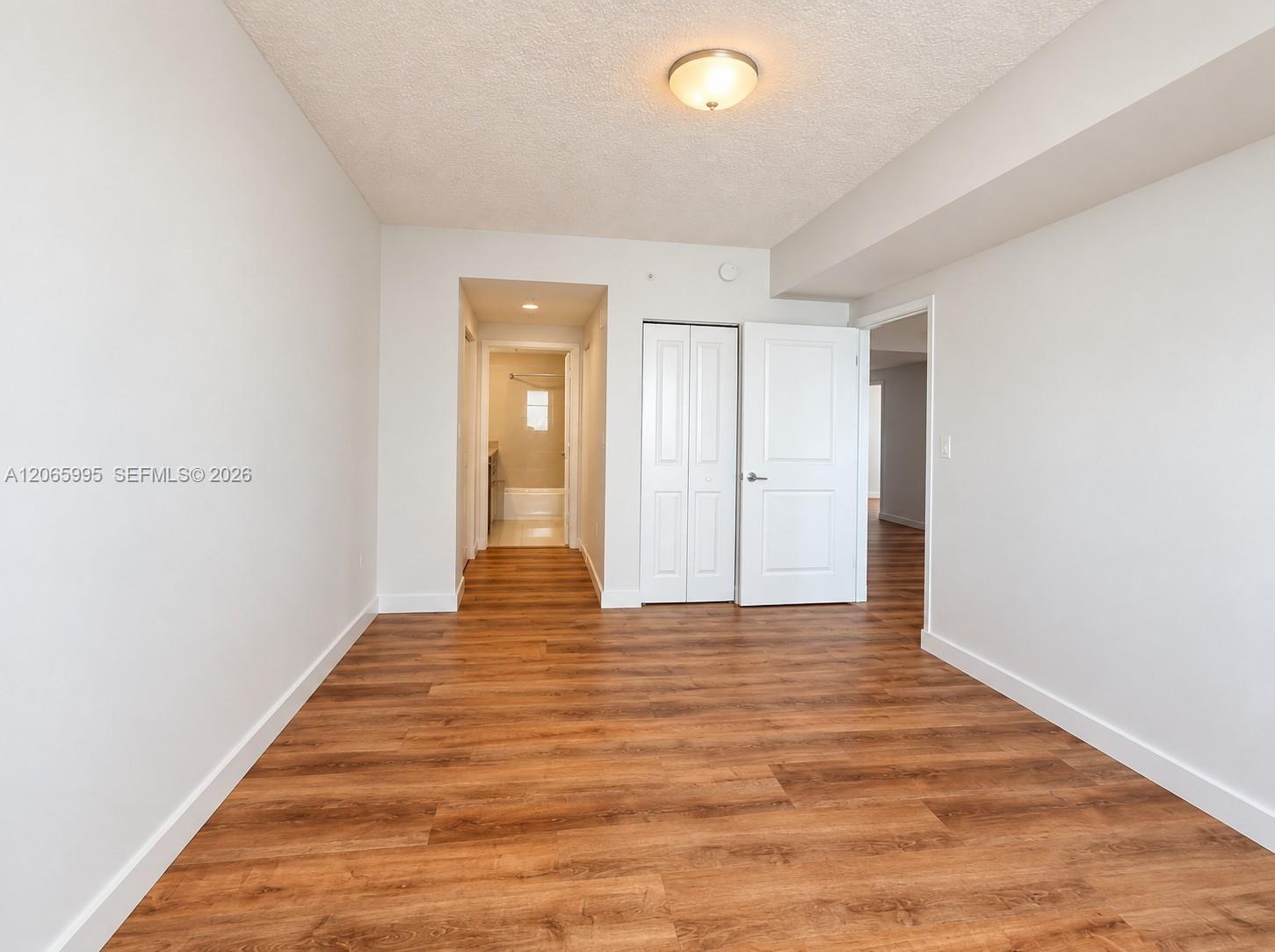 601 NE 23rd St Unit: PH02