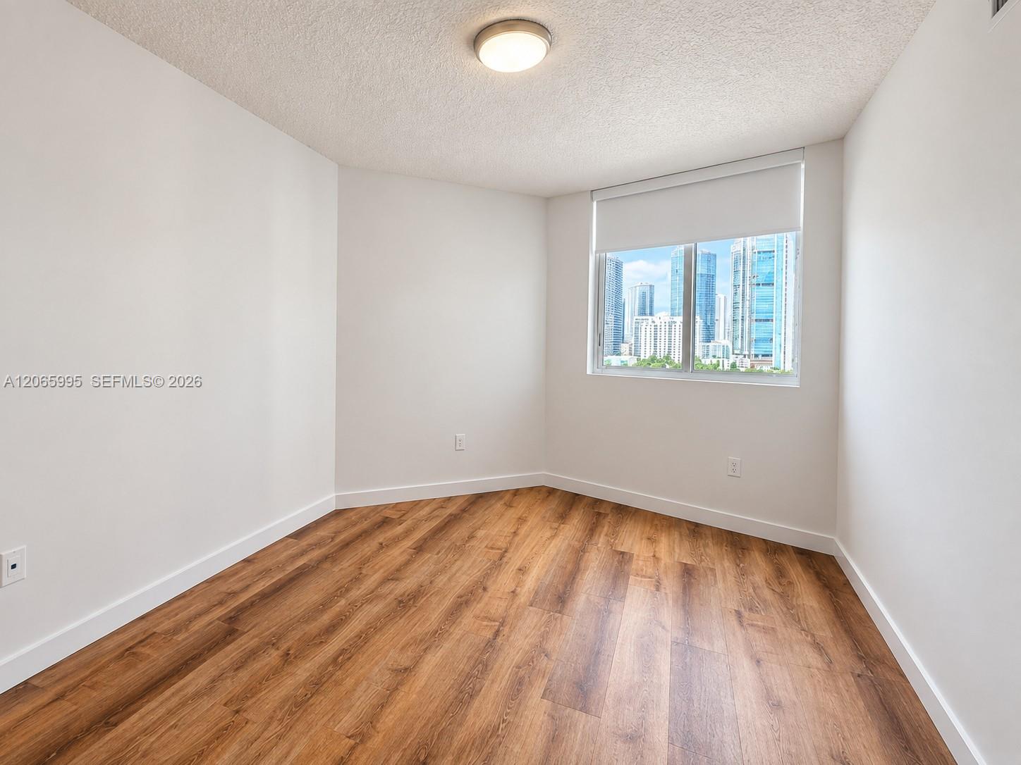 601 NE 23rd St Unit: PH02