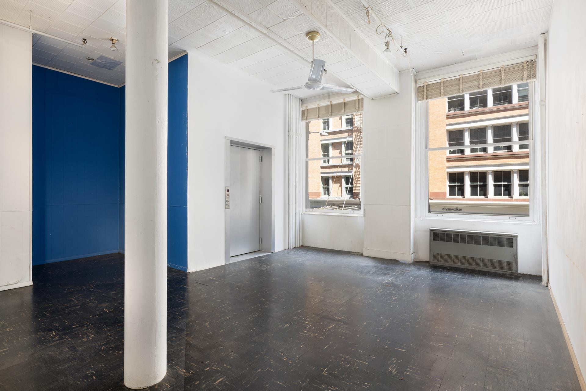 38 N MOORE Street 2W