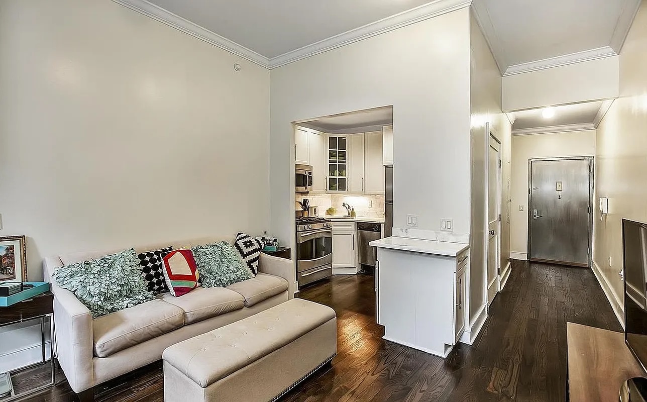 555 LENOX Avenue PHB