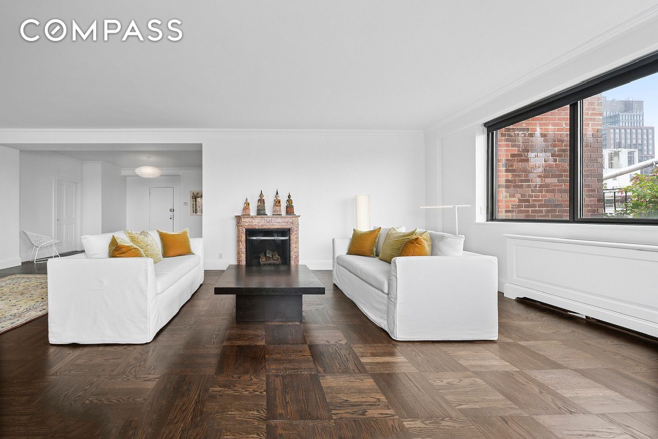 12 Beekman Place PHA