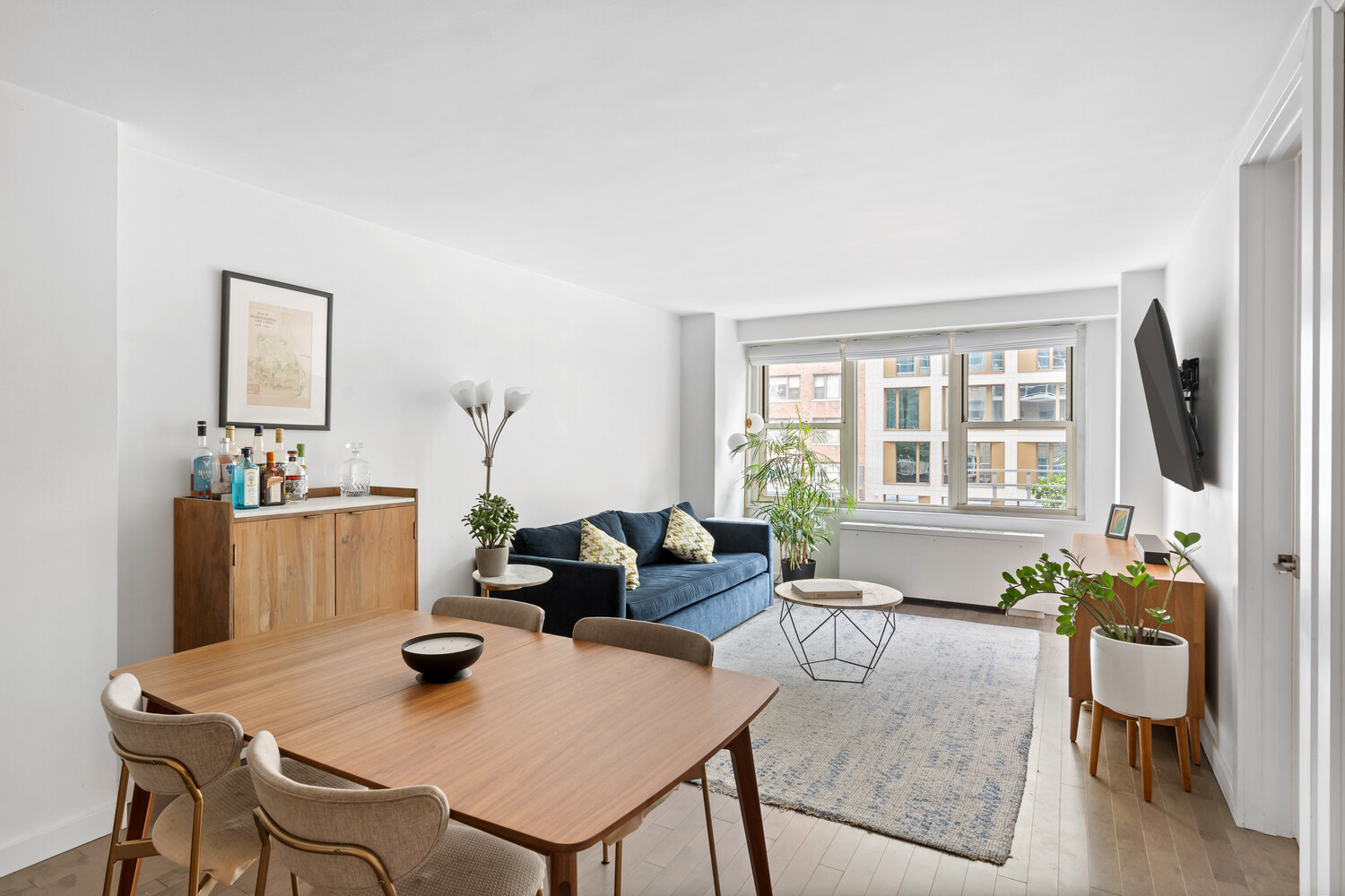 305 E 24TH Street 3B
