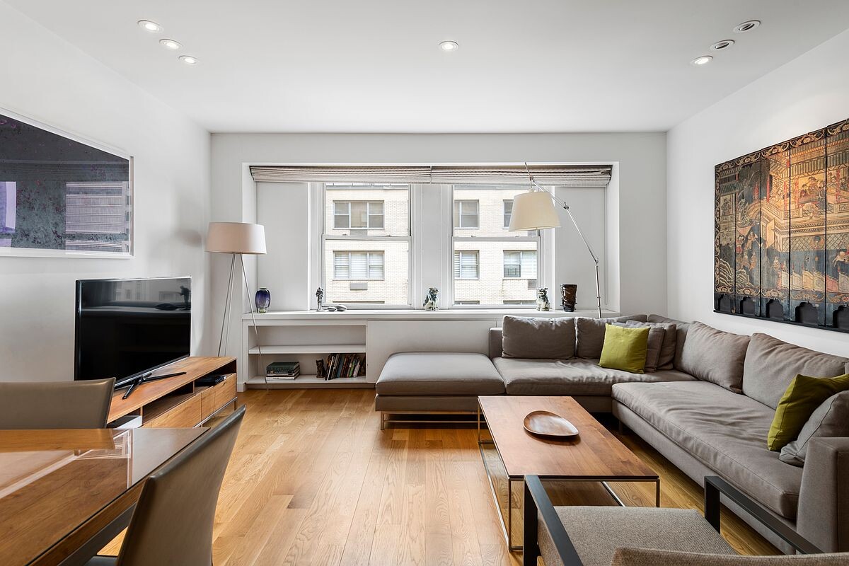 111 E 56TH Street 1406
