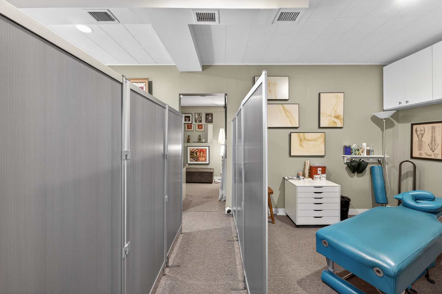 470 W END Avenue 1BC