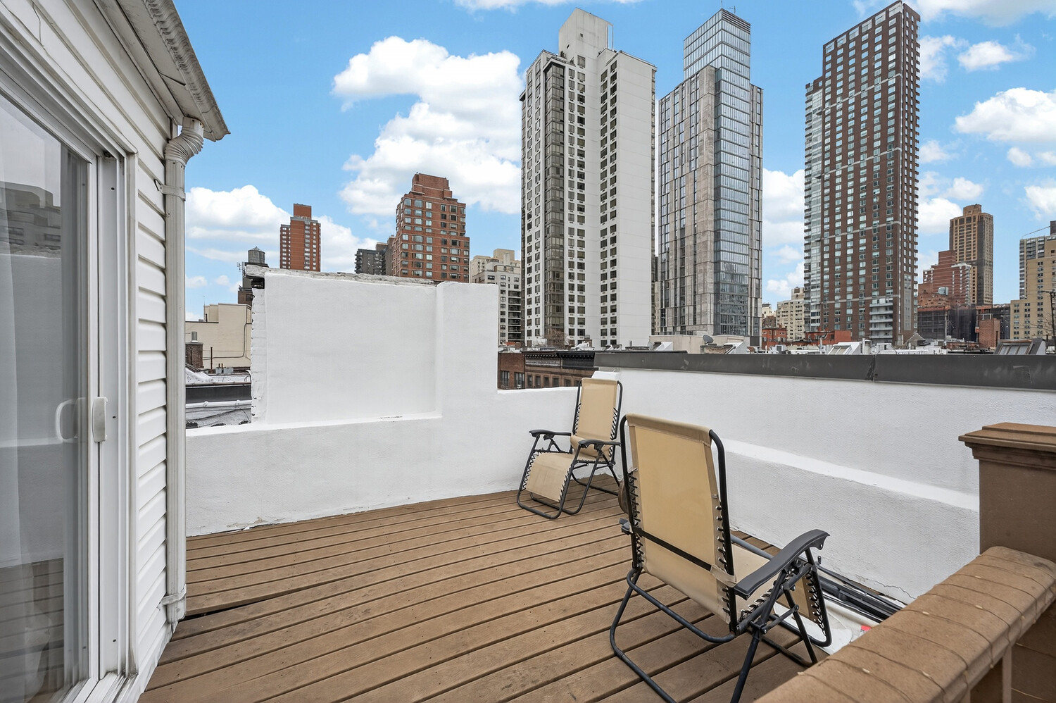 319 E 90TH Street 1