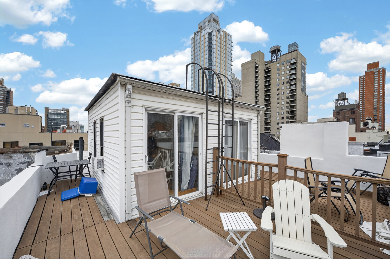 319 E 90TH Street 1