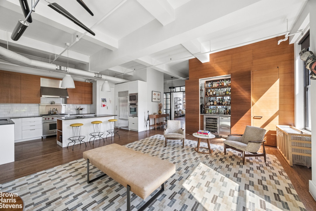 110 W 25TH Street 9