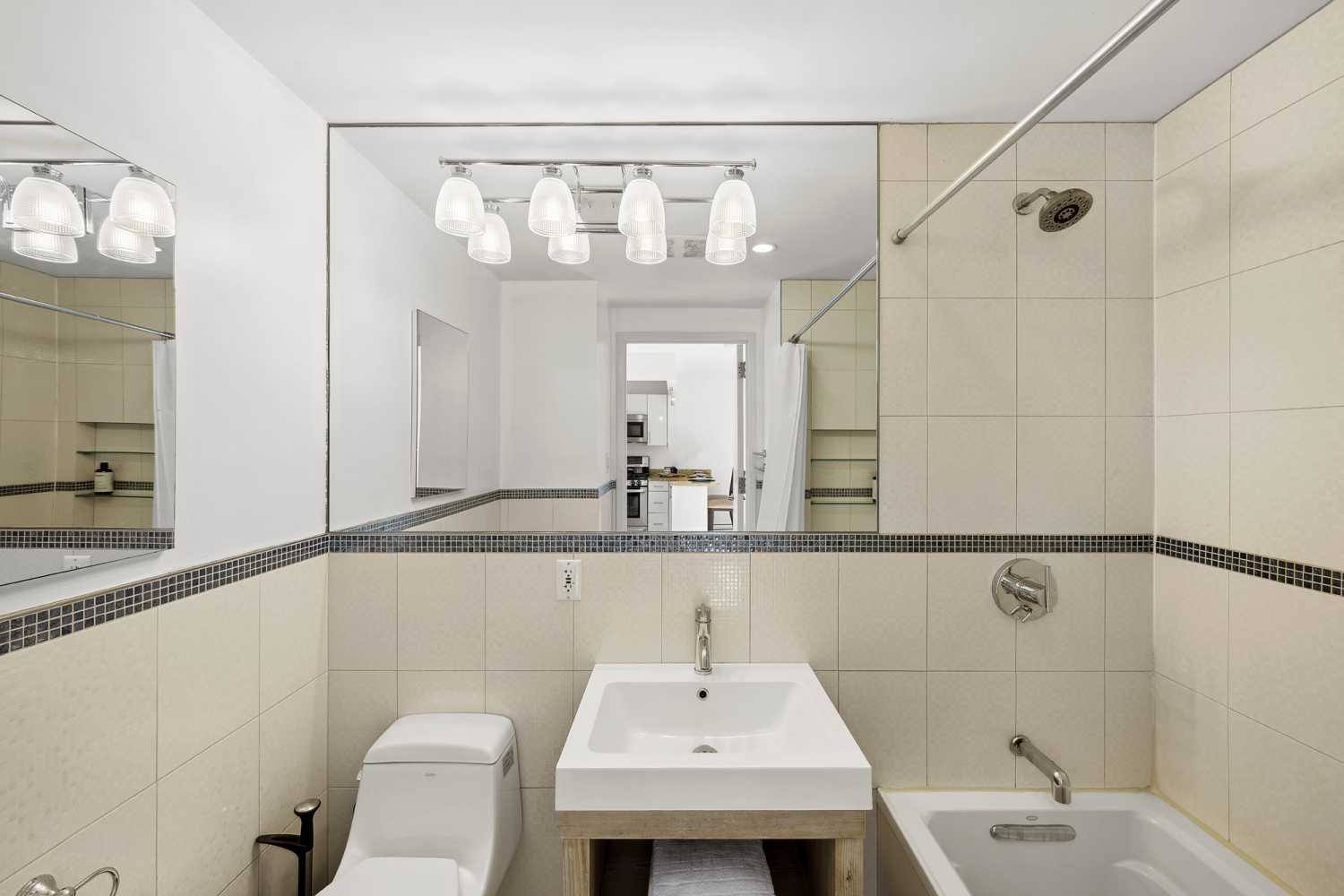 18 W 129TH Street Unit: 4B