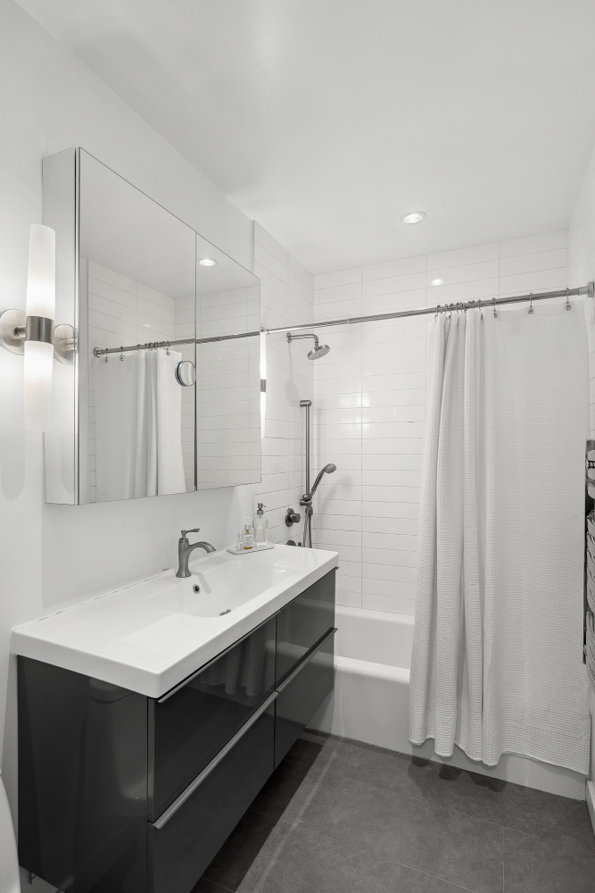 111 Morton Street Unit: GB