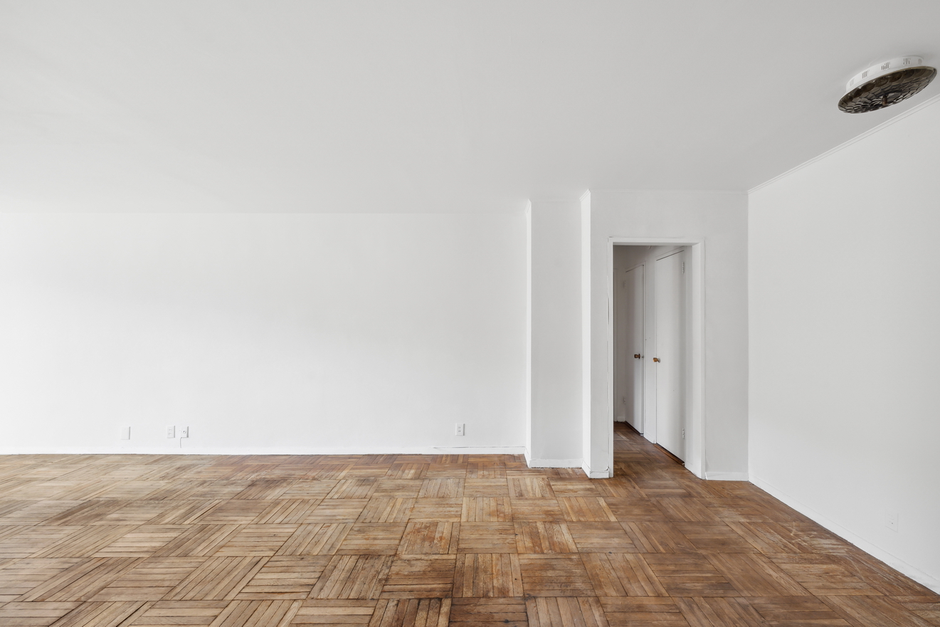 311 East 71st Street Unit: 9F