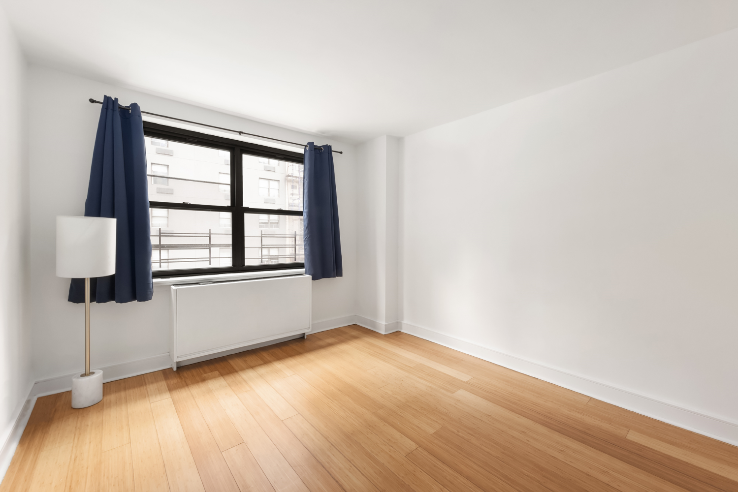 200 East 24th Street Unit: 307