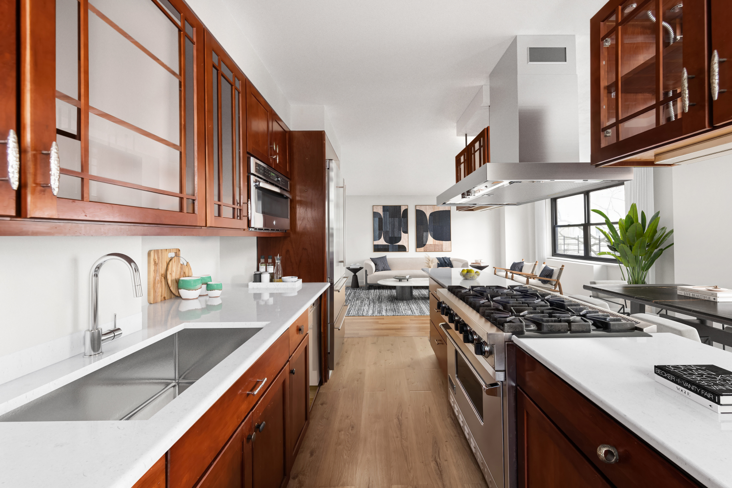 200 East 24th Street Unit: 307