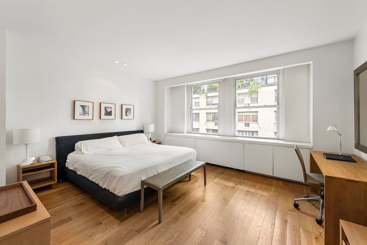 111 East 56th Street Unit: 1415