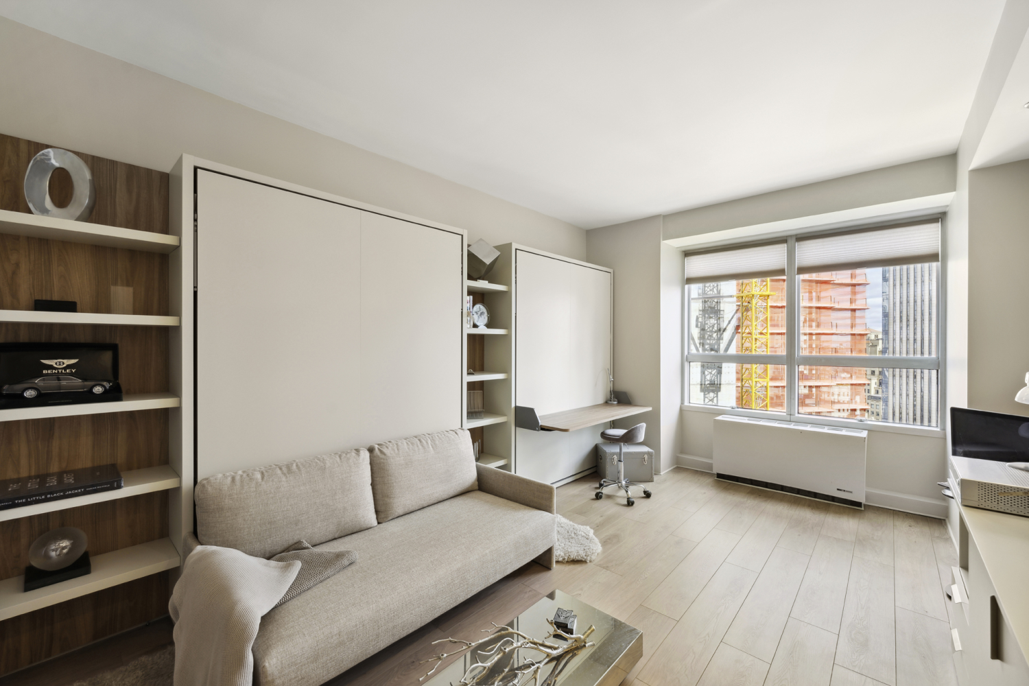 146 West 57th Street Unit: 42C