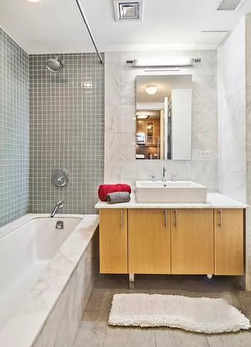 2056 Fifth Avenue Unit: 4C