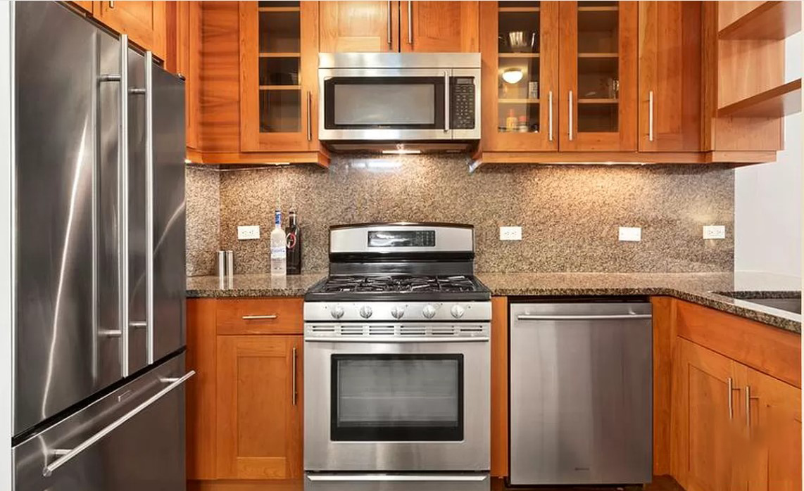 2056 Fifth Avenue Unit: 4C