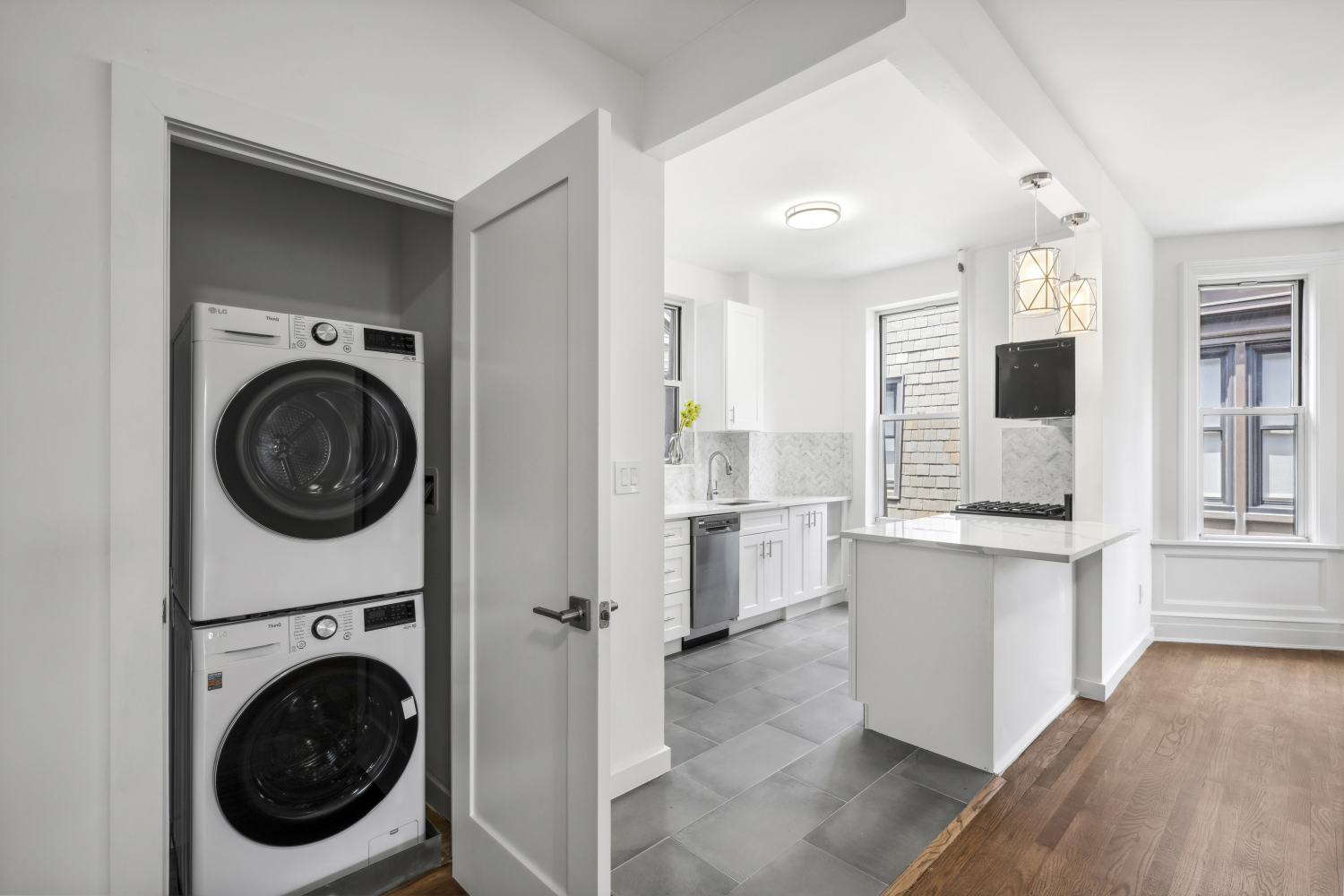 300 West 109th Street Unit: PHM