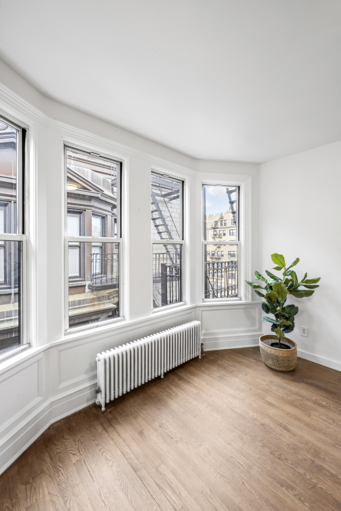 300 West 109th Street Unit: PHM
