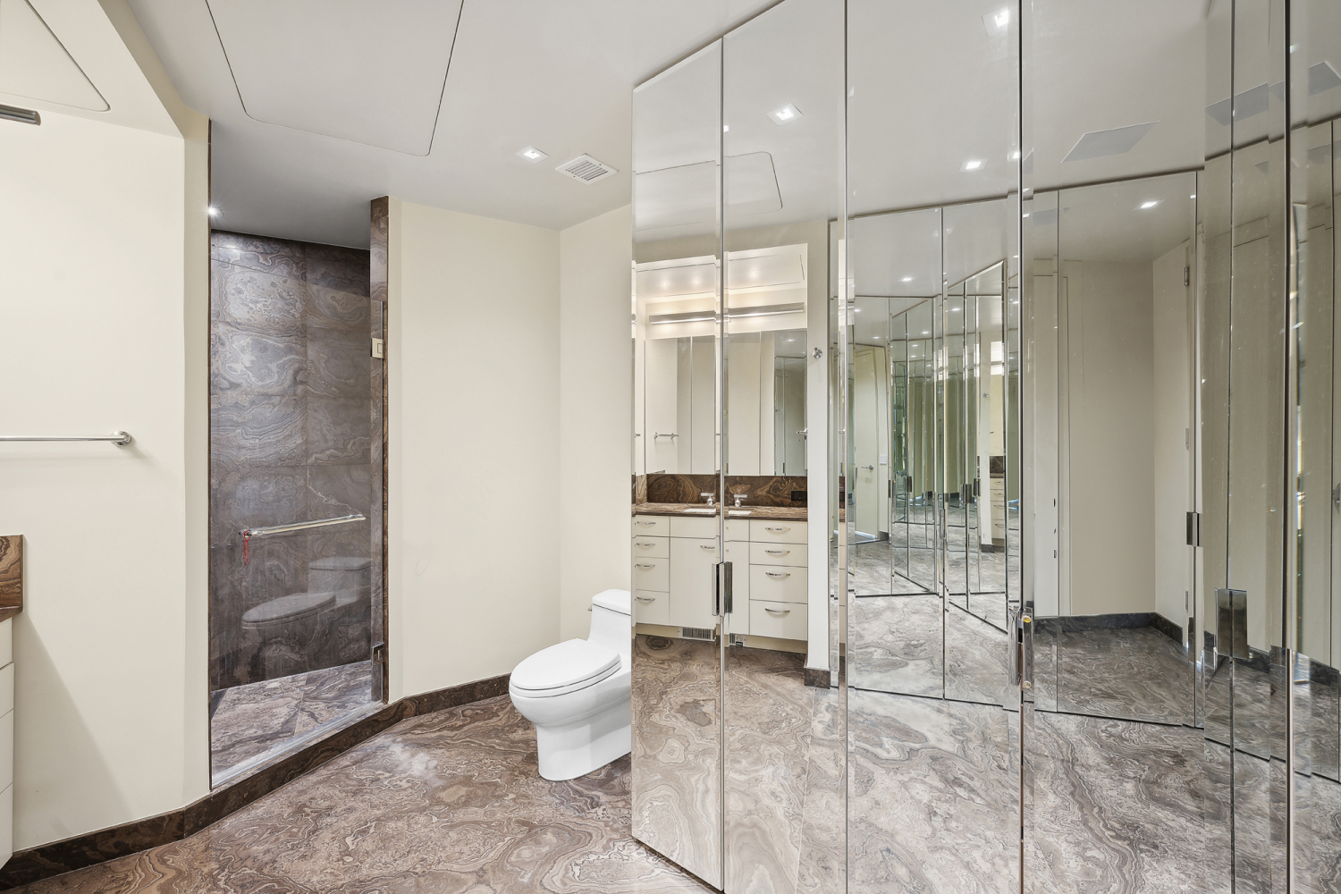 445 Lafayette Street 9B