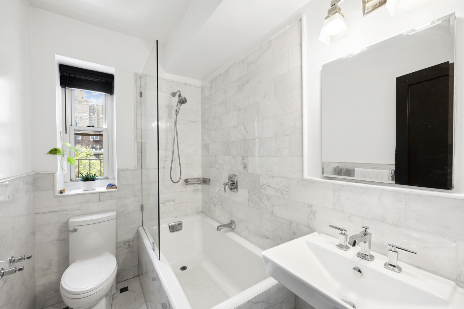 515 East 89th Street 5M