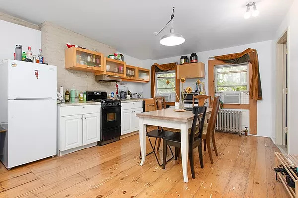 362 West 30th Street 3