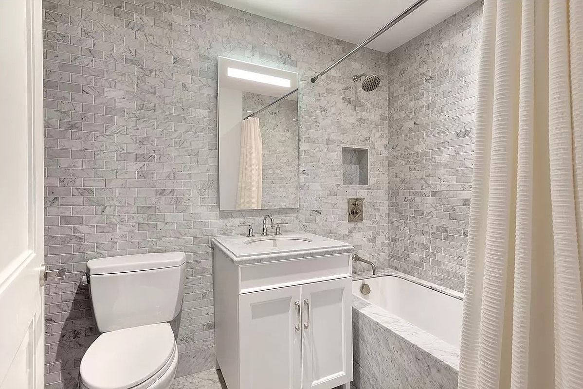 225 East 19th Street 303