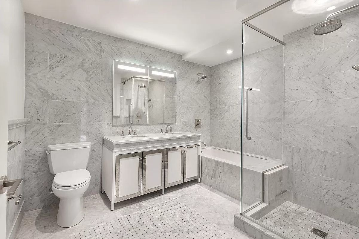 225 East 19th Street 303