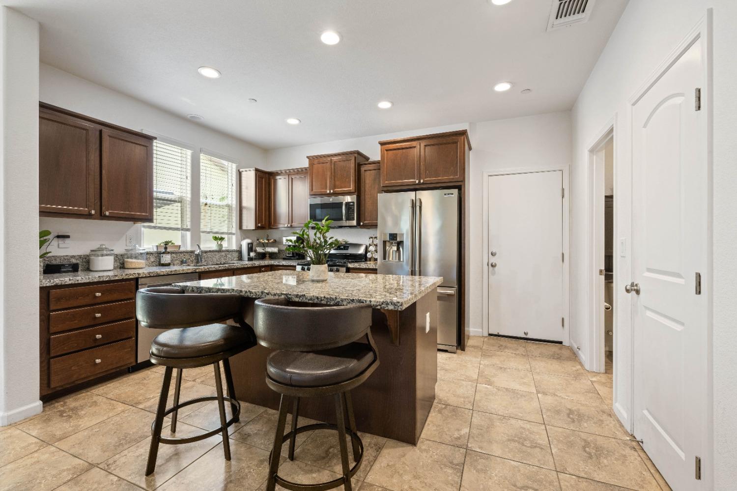 1750 Golden Poplar Avenue