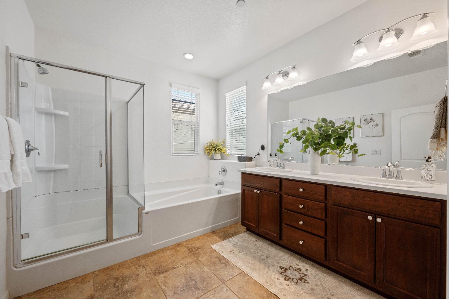 1750 Golden Poplar Avenue