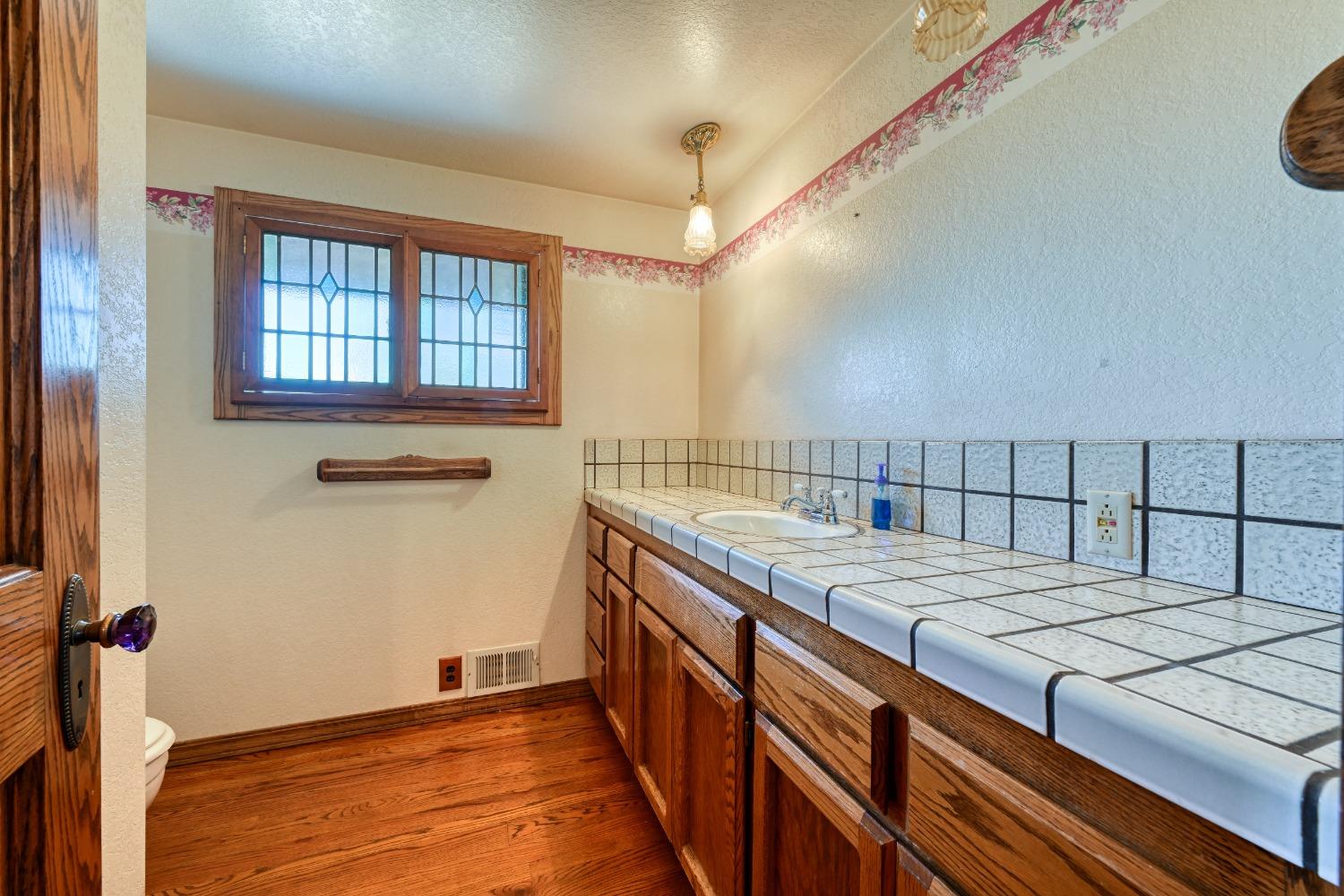 1680 English Colony Way