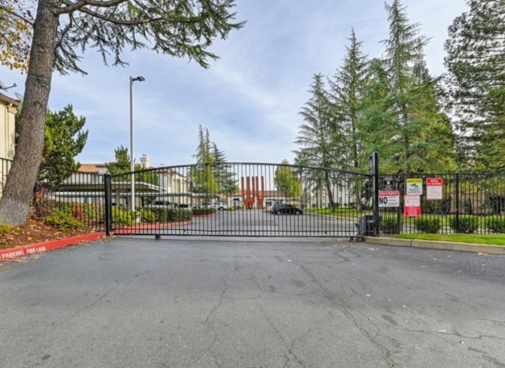 8020 Walerga Road 1099