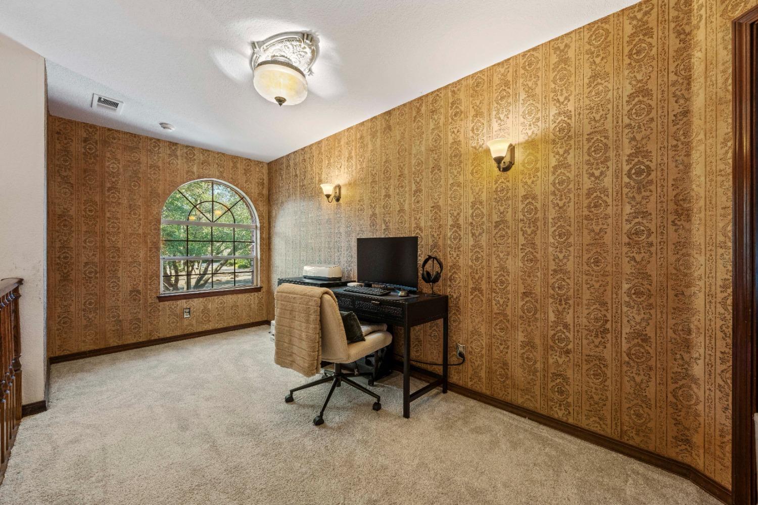 4359 Whispering Oaks Circle