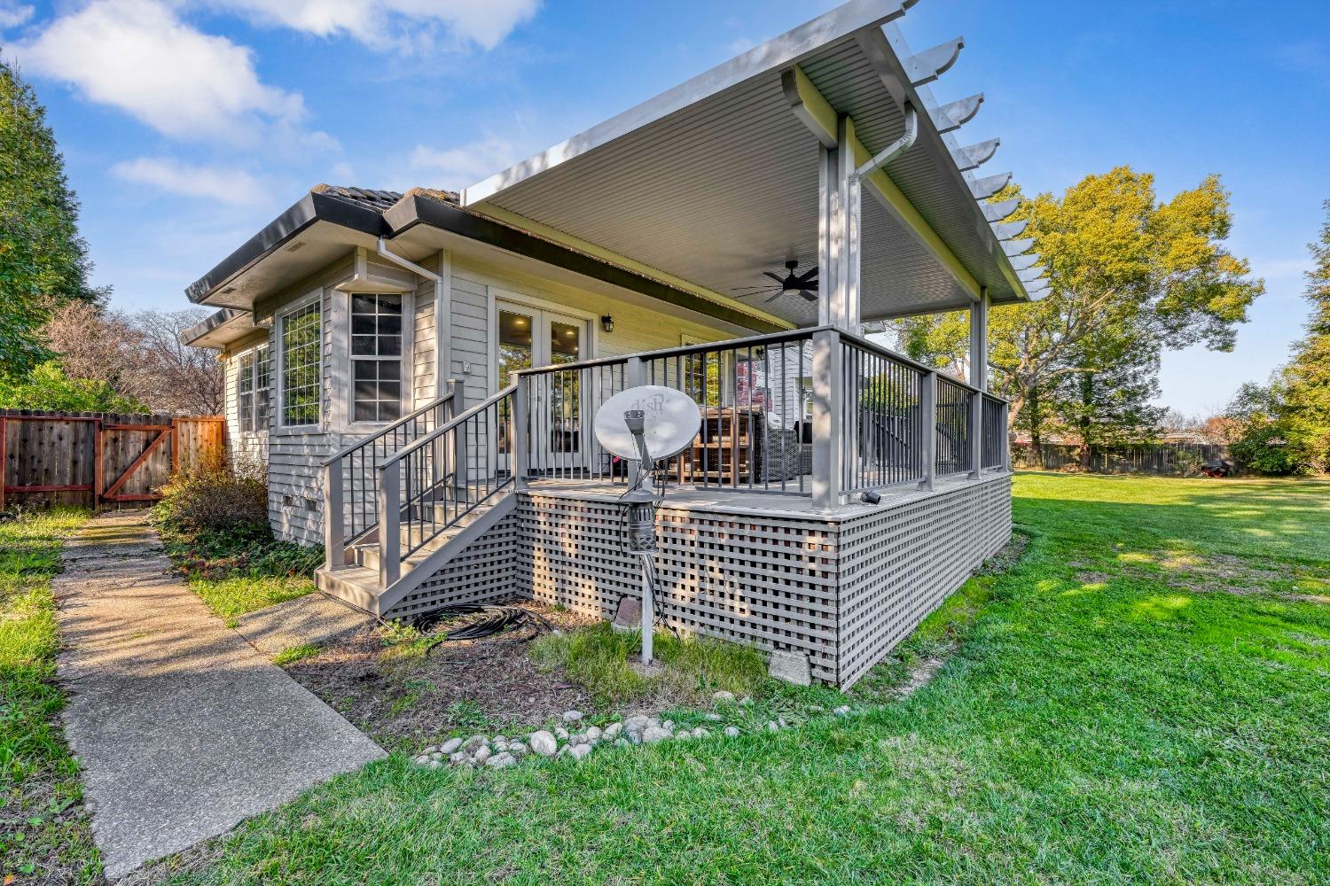 4359 Whispering Oaks Circle