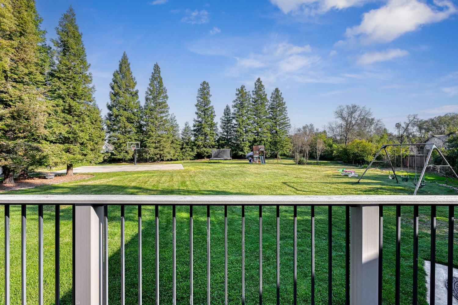 4359 Whispering Oaks Circle