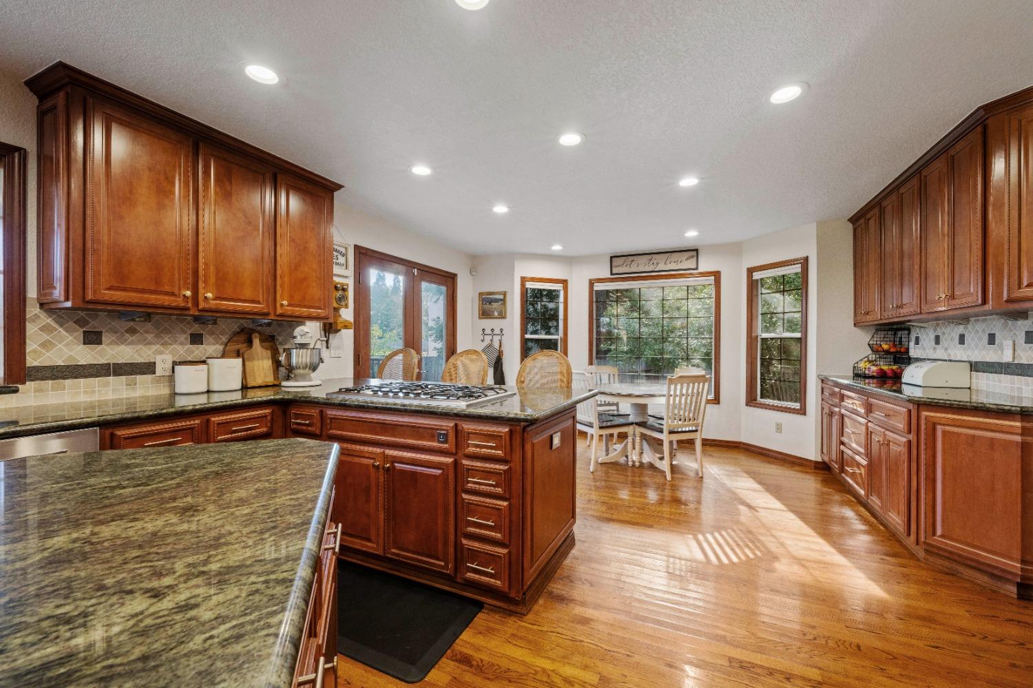 4359 Whispering Oaks Circle