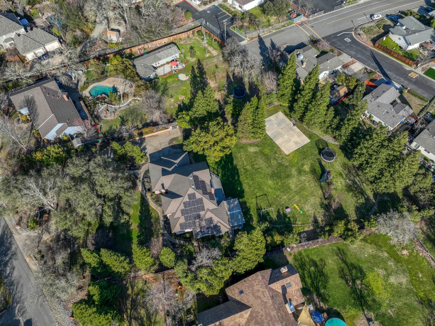 4359 Whispering Oaks Circle