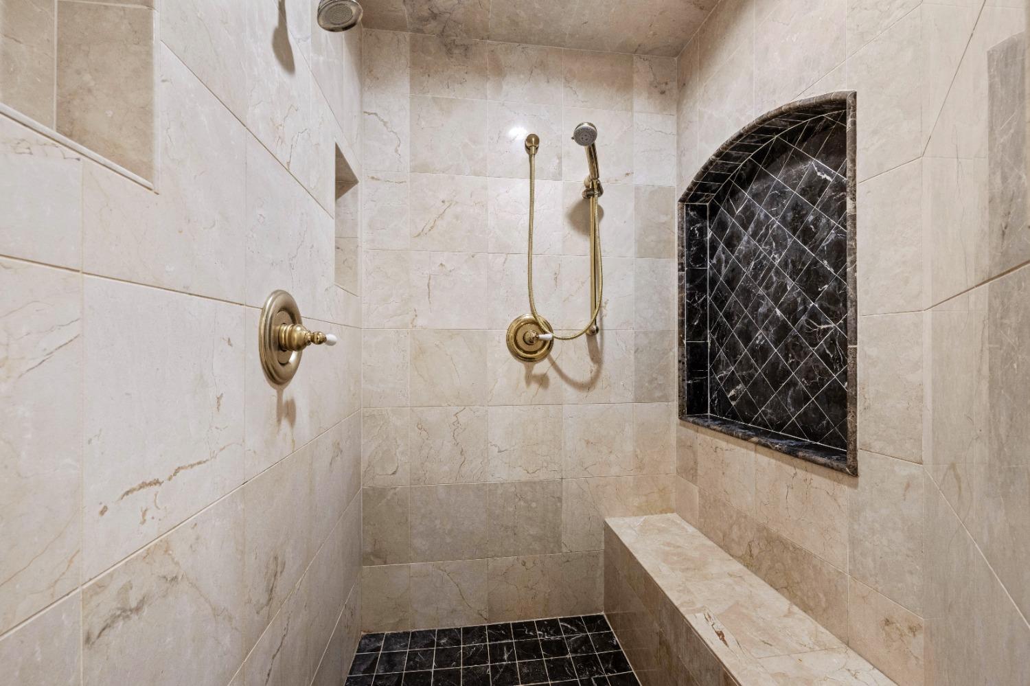 4359 Whispering Oaks Circle