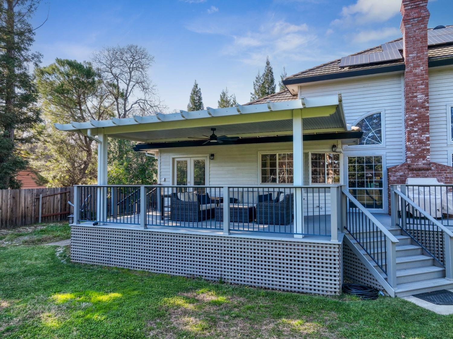 4359 Whispering Oaks Circle