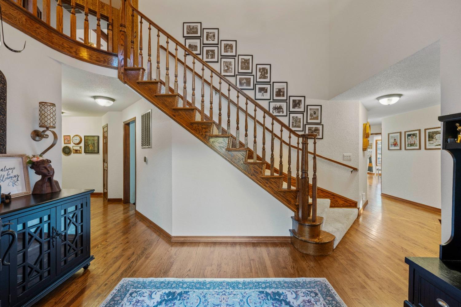 4359 Whispering Oaks Circle