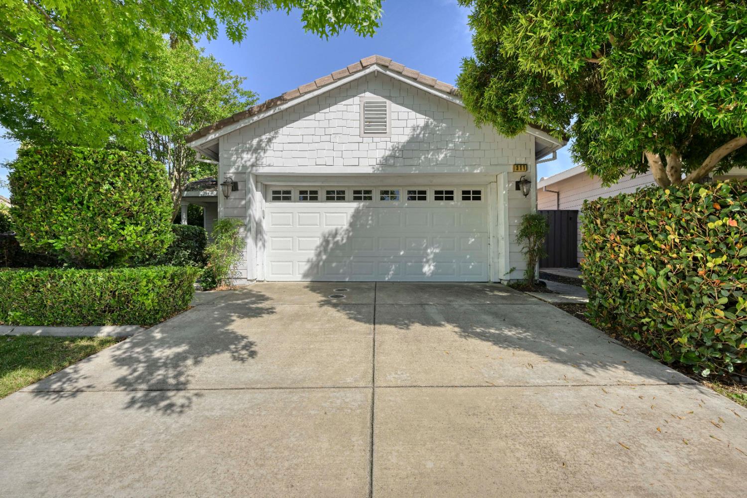 311 Pelican Bay Circle