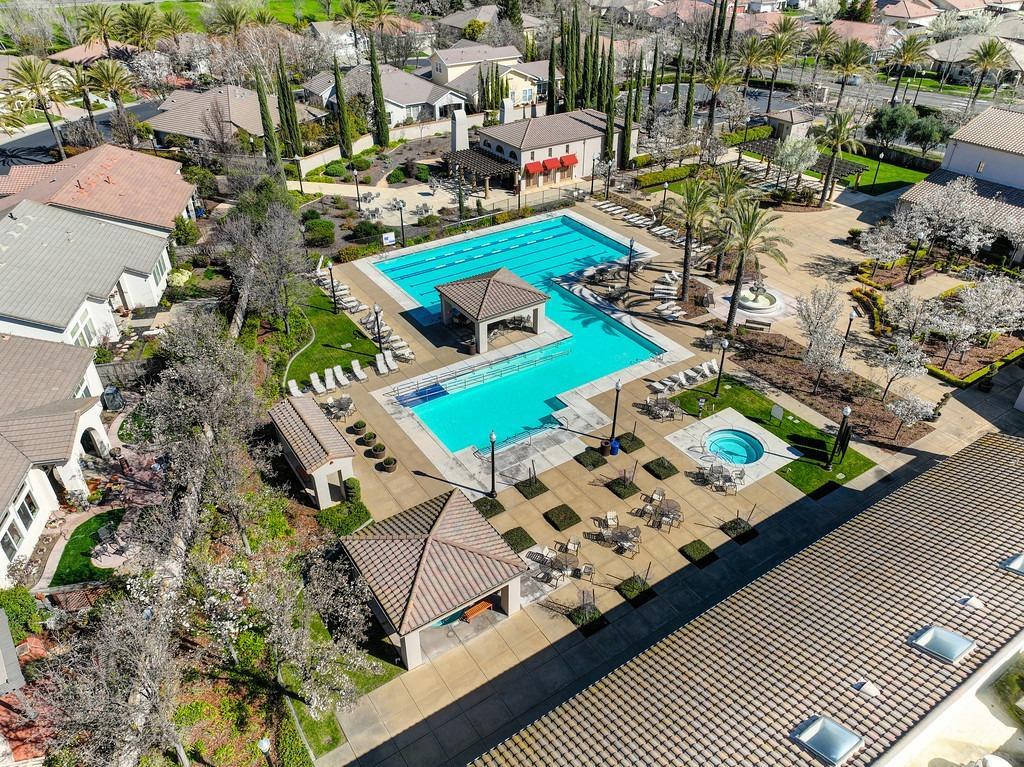 311 Pelican Bay Circle