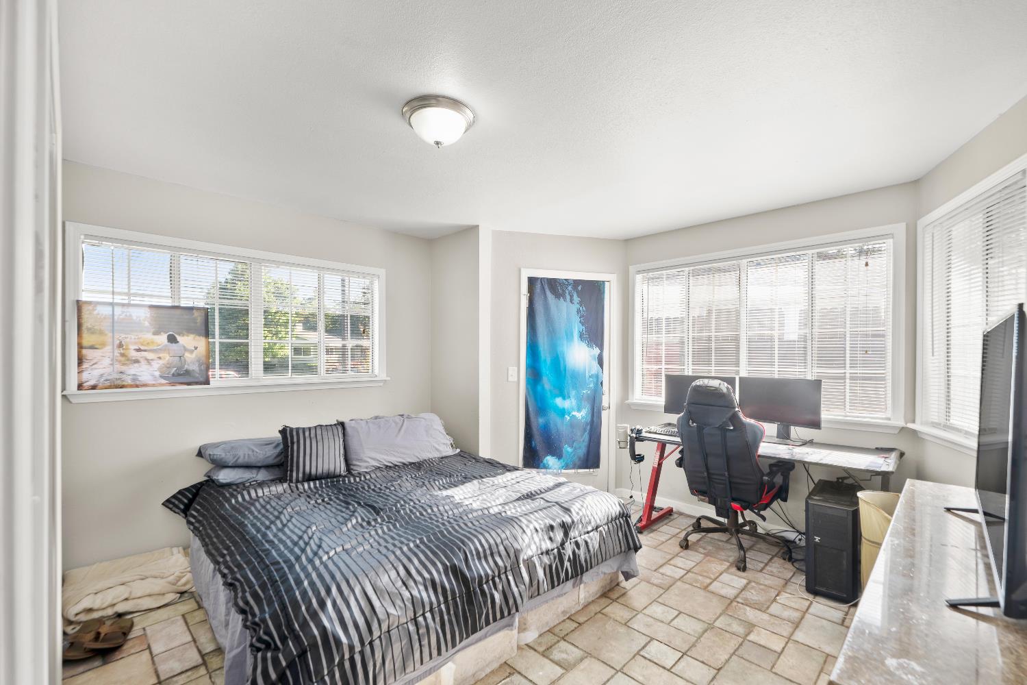 7105 Sweetwood Court