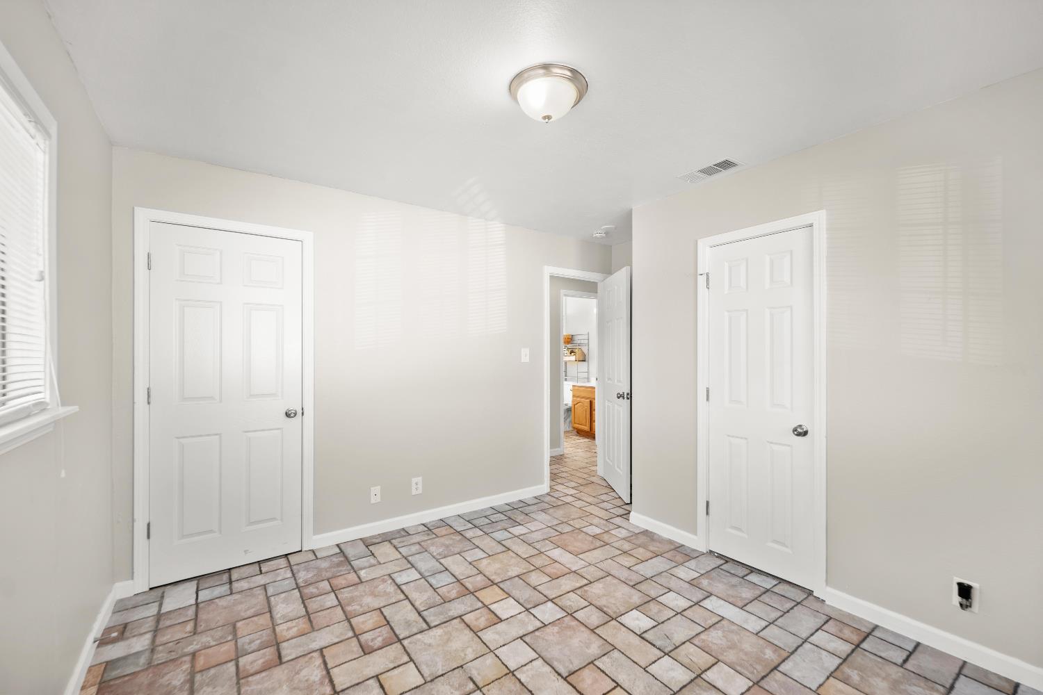 7105 Sweetwood Court