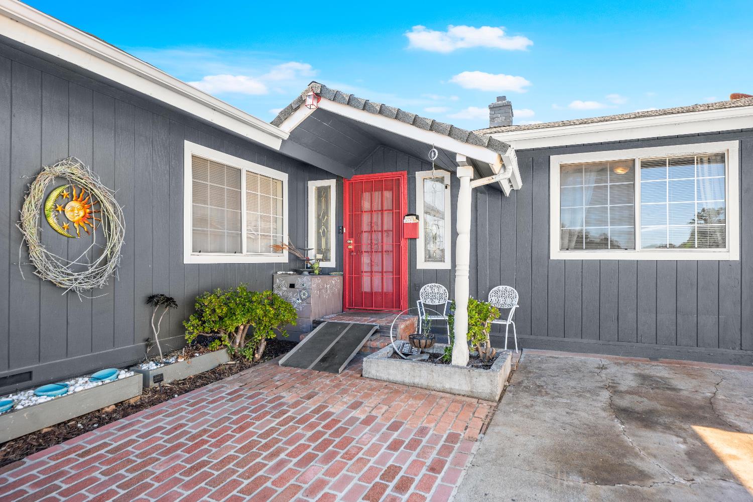 7105 Sweetwood Court